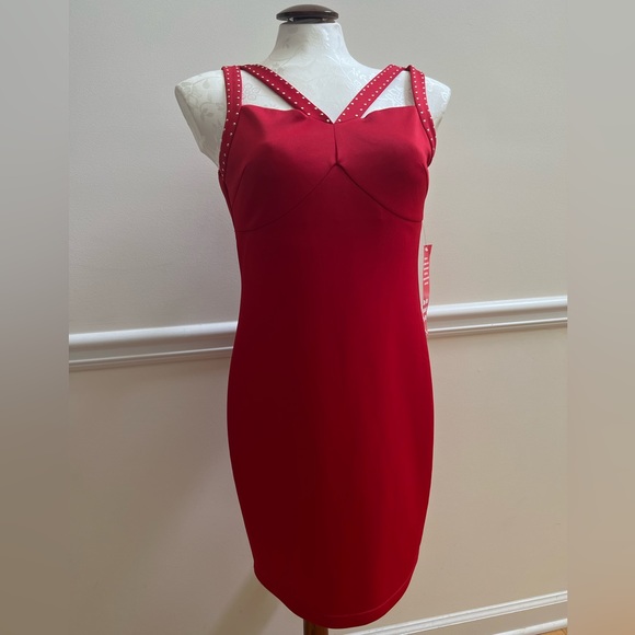 GUESS Sleeveless Beaded Red Party Dress Women’s Size 6 - Picture 1 of 7